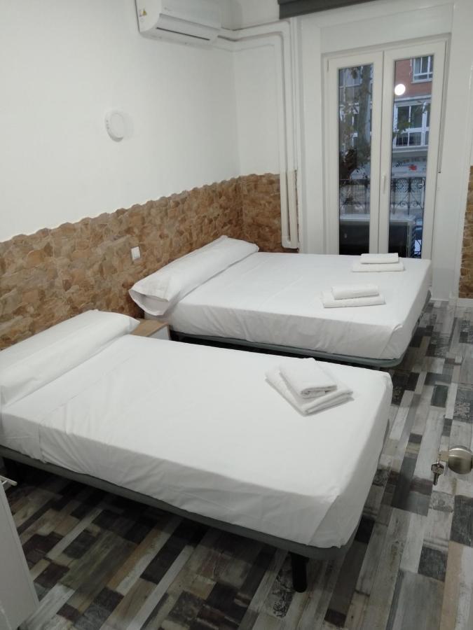 Hostal Noche Y Dia Madrid Exterior photo